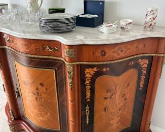 Sideboard