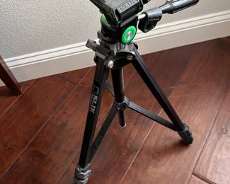 Camera tripod
