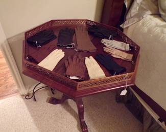 Antique Tilt Top Table