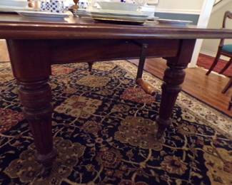 Antique Table With Crank to Extend for Leaves