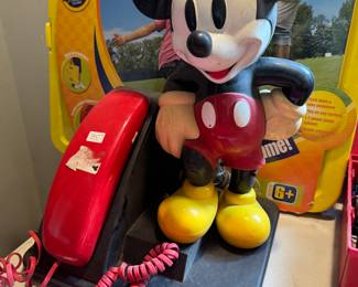 Vintage 1990's Mickey Mouse AT&T Push Button Telephone