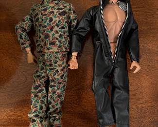 Vintage 1964 GI Joe Action Figure W/ Camo Uniform Dog Tag Brown Fuzzy Beard & Vintage 1964 GI Joe Action Figure w Wet Suit