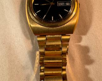Men's Omega Megaquartz Wristwatch