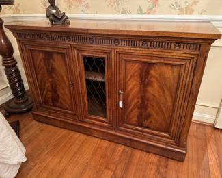 Metz 2 Door Sliding Top Bar (18"D x 47"W Closed / 64"W Open, 30"H)