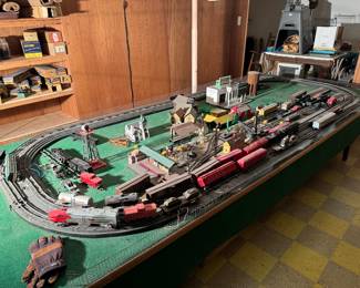 Antique American Flyer Train Set (Table no longer included)