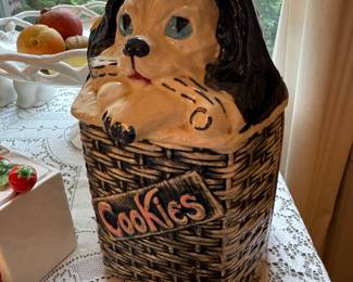 Vintage McCoy Cookie Jar Puppy in Basket