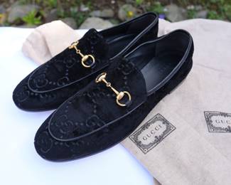Gucci Women's Jordaan Velvet Logo Loafers - Shippable