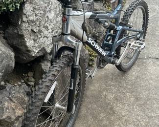 Men's Schwin bike $50.00 excellent condition