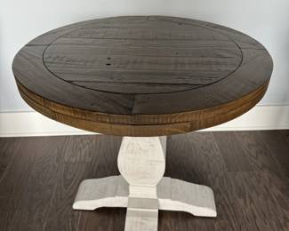 Beautiful Rustic Round End Table