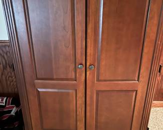 Armoire