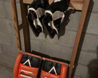 Hockey Equipment and Skates - Kids and Teens/Adults