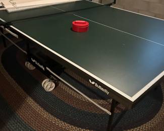 Butterfly Ping Pong Table - like brand new
