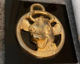 Small Borden's Elsie Plaque