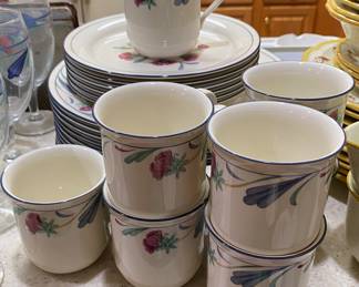 Lenox Poppies on Blue