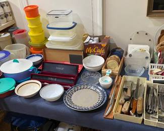 Assorted Kitchenware