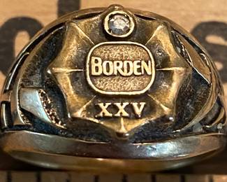 10K Gold Borden Dairy Service Ring