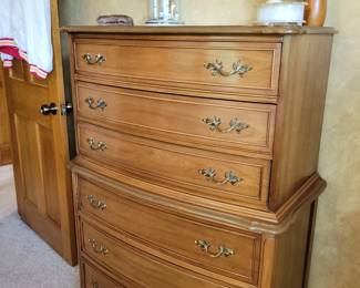 Dixie chest of drawers