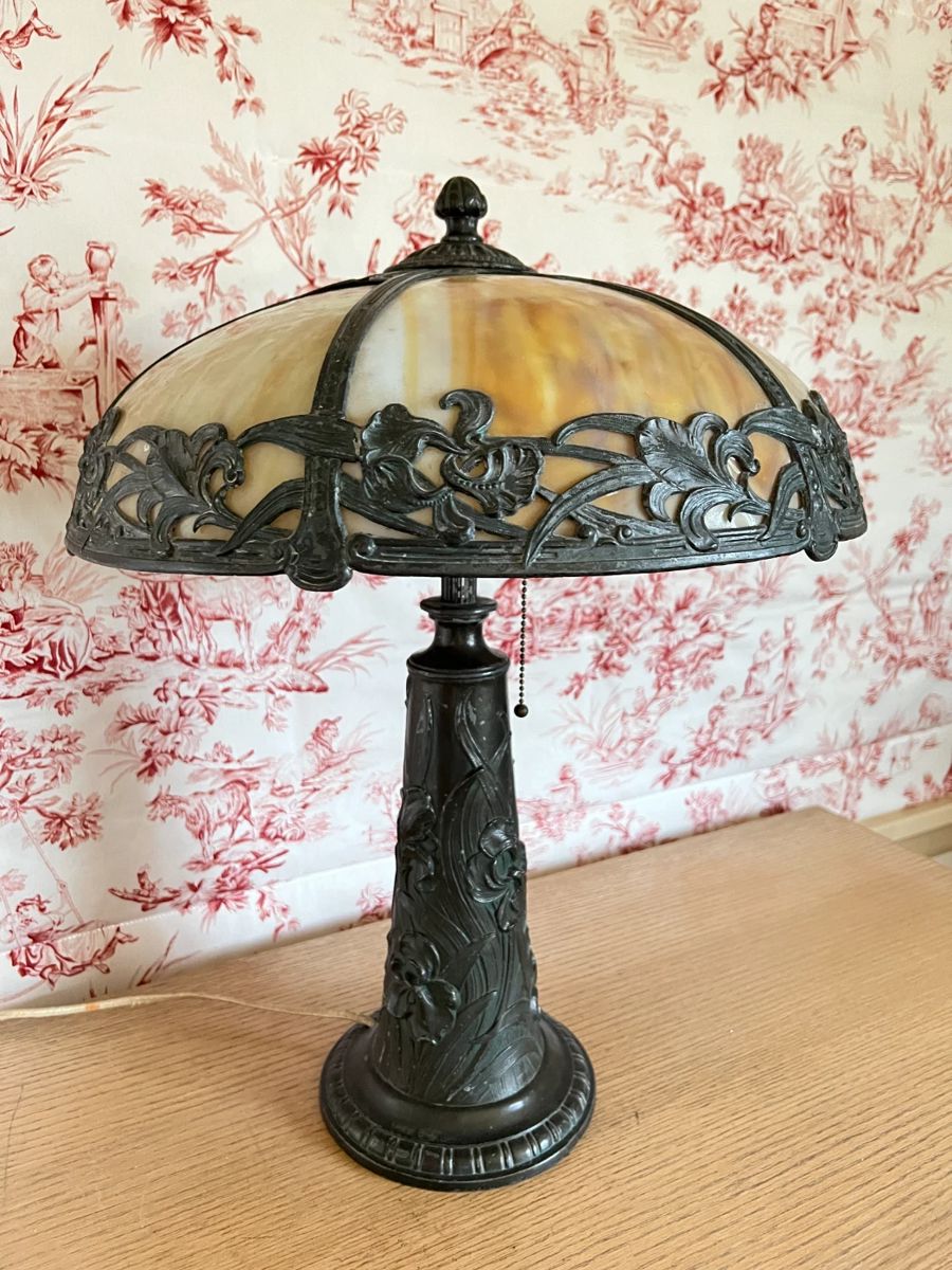 Art Nouveau slag glass panel lamp