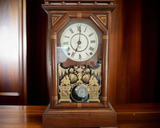 Antique Mantle Clock
