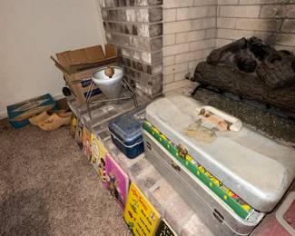 Aluminum Tackle Box & Bait