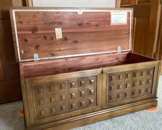 Mid Century modern  Lane Cedar chest to top needs a little TLC