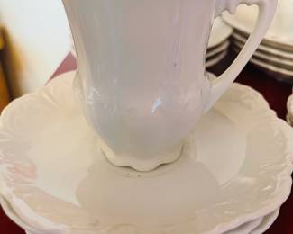 Sweet White Coffee Cups & Saucers