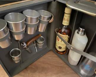 Vintage Portable Bar 