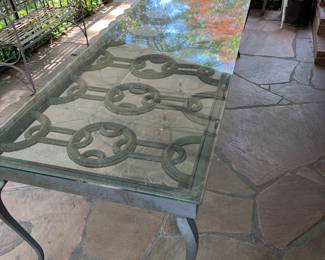 Great looking heavy glass top and steel table