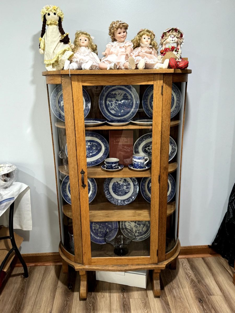 Antique China Cabinet, Blue Willow