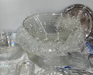 Vintage Anchor Hocking Wexford Crystal Punch Bowl Set