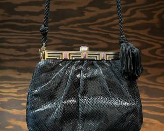 Women's Purses: Coach, Michael Kors, Judith Leiber, Charles Jourdan, Kurt Geiger and More!