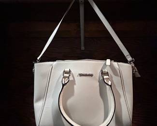 Women's Purses: Coach, Michael Kors, Judith Leiber, Charles Jourdan, Kurt Geiger and More!