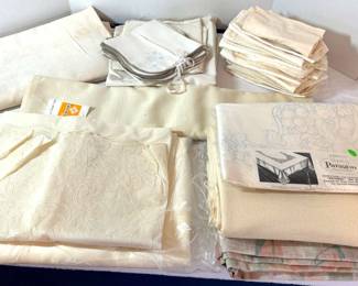 Off White Table LinensProjects