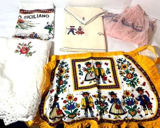 VintageUnique ApronsTablecloth