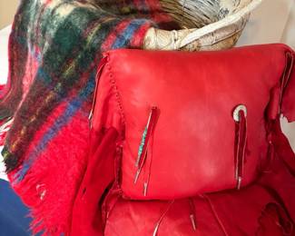 Art Leather Pillow, Basket Glen Cree Throw