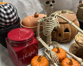 Holiday Decor: Fall, Halloween, Christmas, Easter and More!