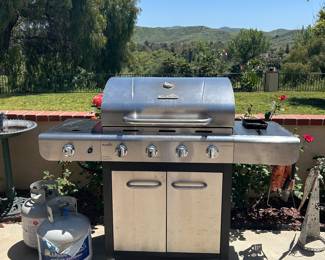 CharBroil Propane Grill 