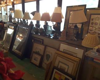 Lots of lamps...framed prints & mirrors