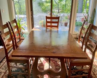Farmhouse Kitchen Table.  2 Leafs and 6 Chairs
