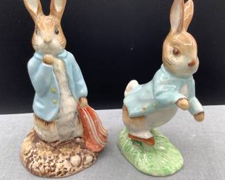 Royal Albert England Peter Rabbit And The Red Pocket Handkerchief