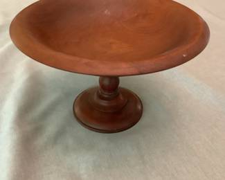Wood turned bowl on pedestal