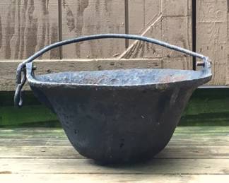 Early Heavy Primitive Cast Iron Pot with handle, Hard to find!