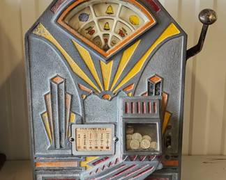 1932 Jennings Little Duke Bell 5 Cent Slot Machine