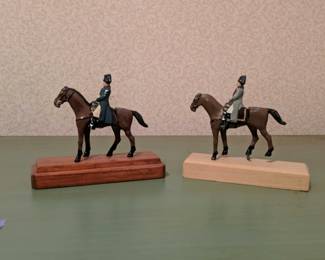 Removable Lead Soldiers On Horses