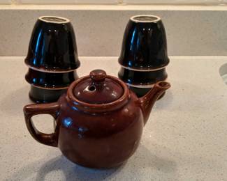 Tea Pot And 6 Cups