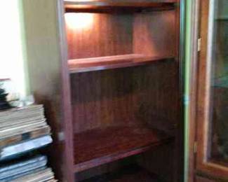 Broyhill Illuminated cabinet