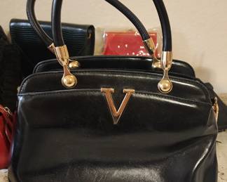  V Letter PU Leather Top Handle Bag