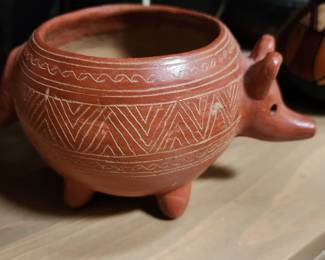 Terra Cotta Armadillo signed Hecho En San Vicente De Nicoya GTE W Costa Rico