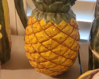 Pineapple Pitcher
