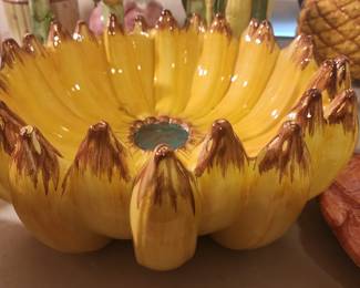 Intrada Italian Ceramic Banana Bowl